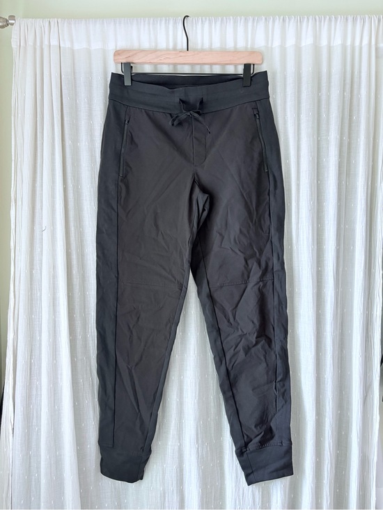 Athleta Pants - Athleta Black Headlands Hybrid Trek Jogger Pants with Drawstring Waist